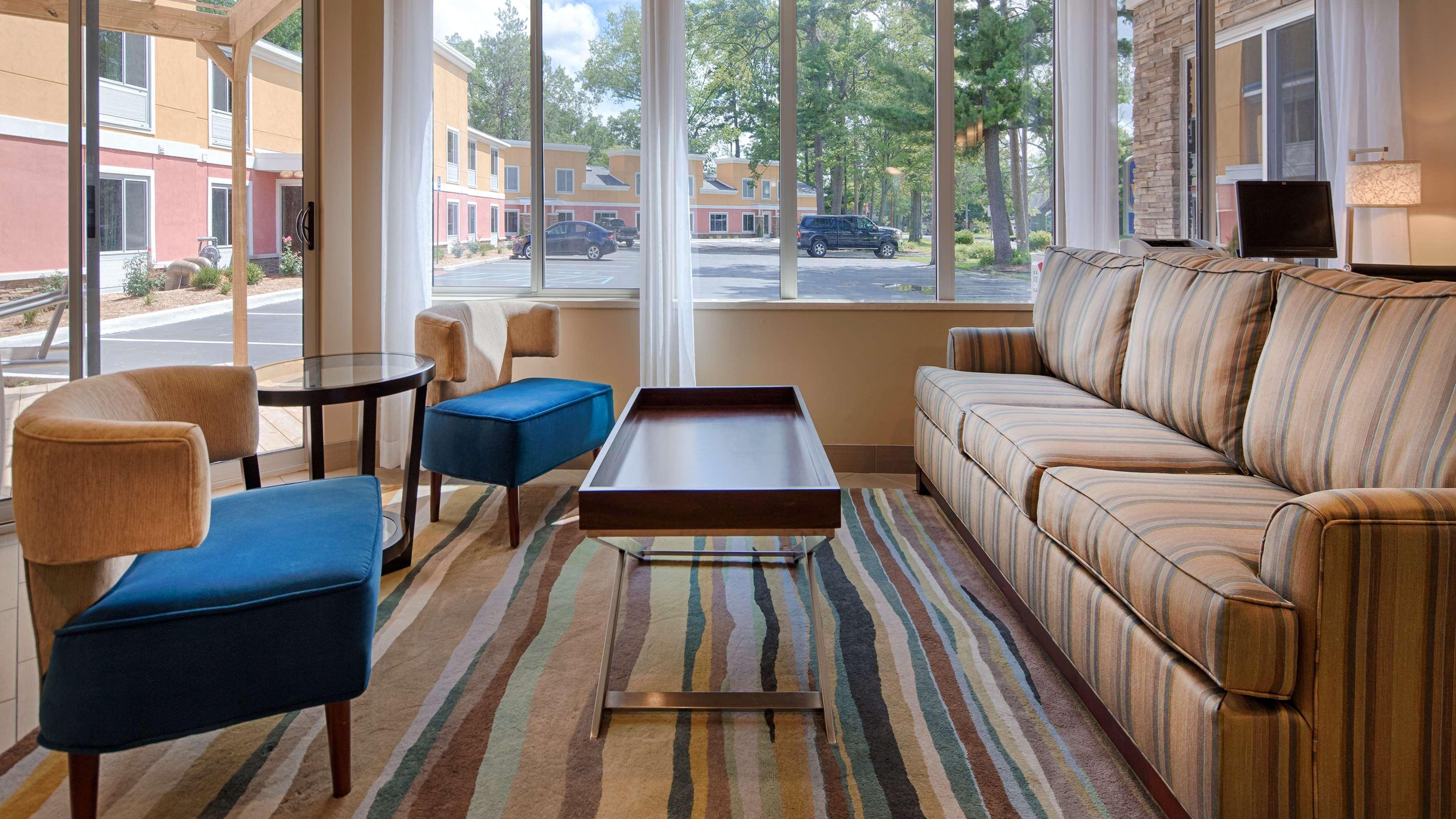 Best Western Plus Traverse City Exterior foto