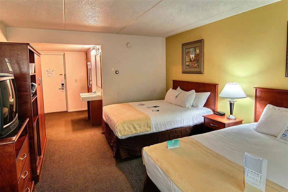 Best Western Plus Traverse City Habitación foto
